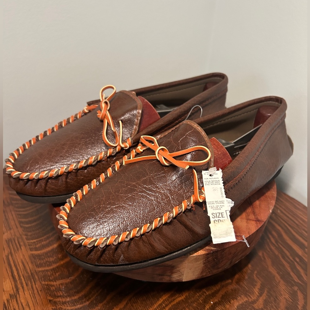 Vintage 80s Moccasin Slippers Yorkshire Shoes For Men Size 9